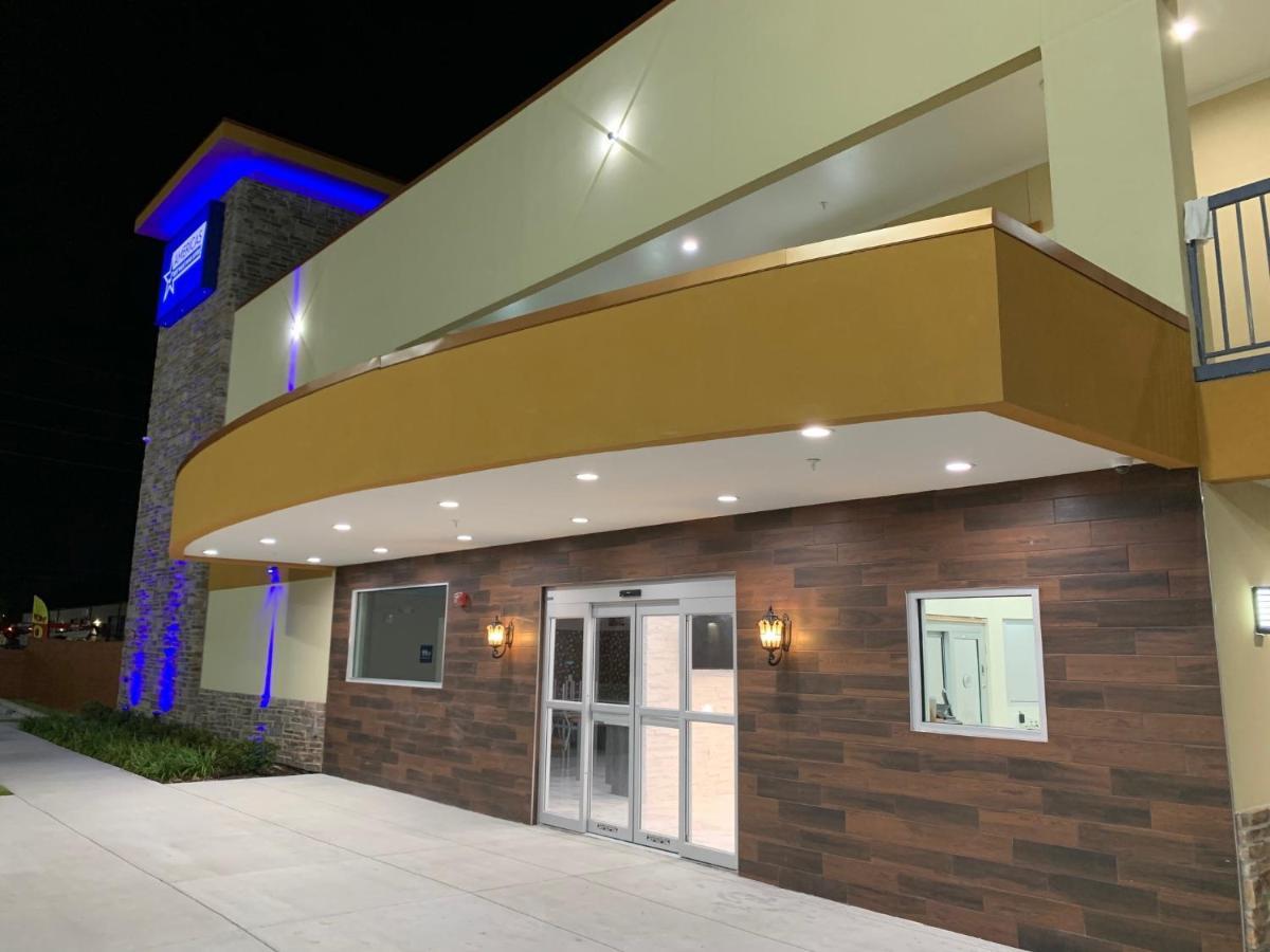 Americas Best Value Inn & Suites Houston At Hwy 6 מראה חיצוני תמונה