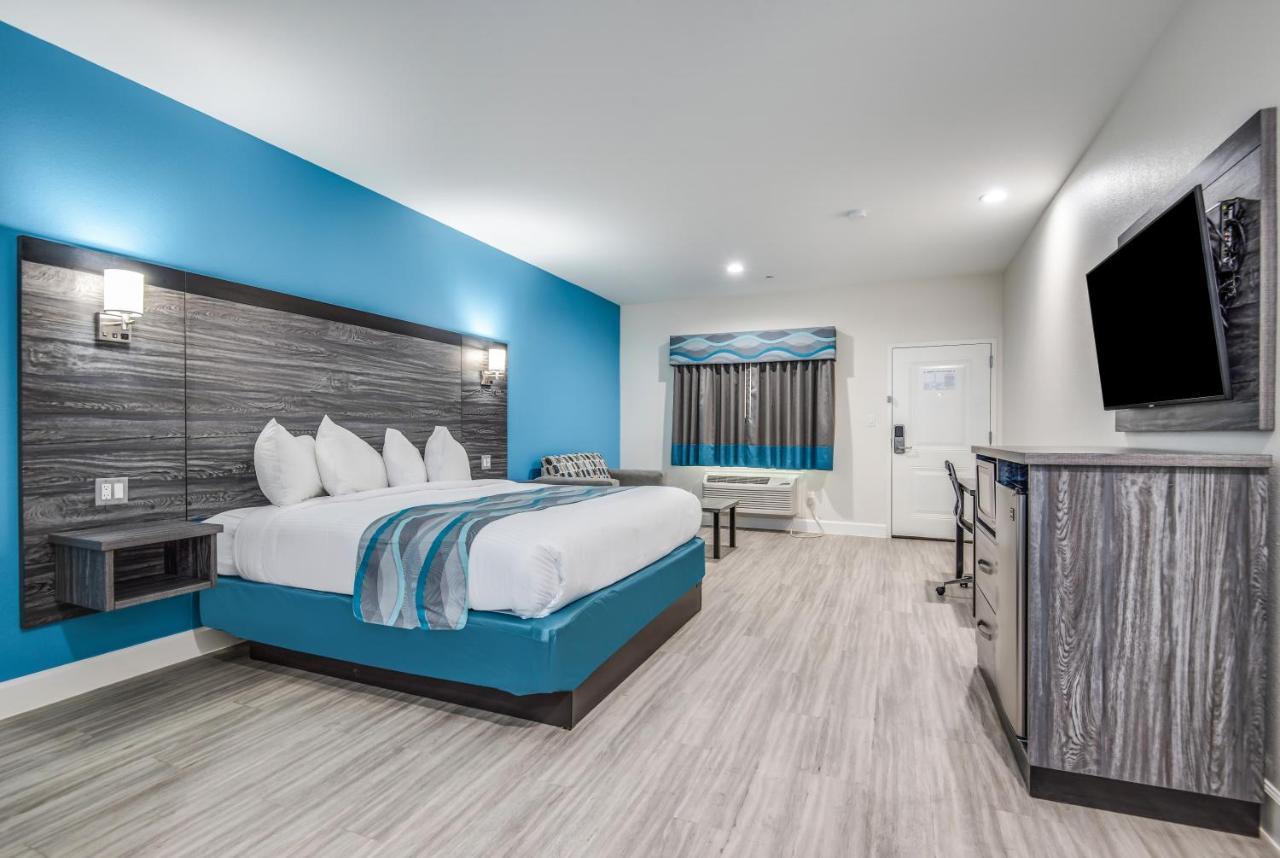 Americas Best Value Inn & Suites Houston At Hwy 6 מראה חיצוני תמונה