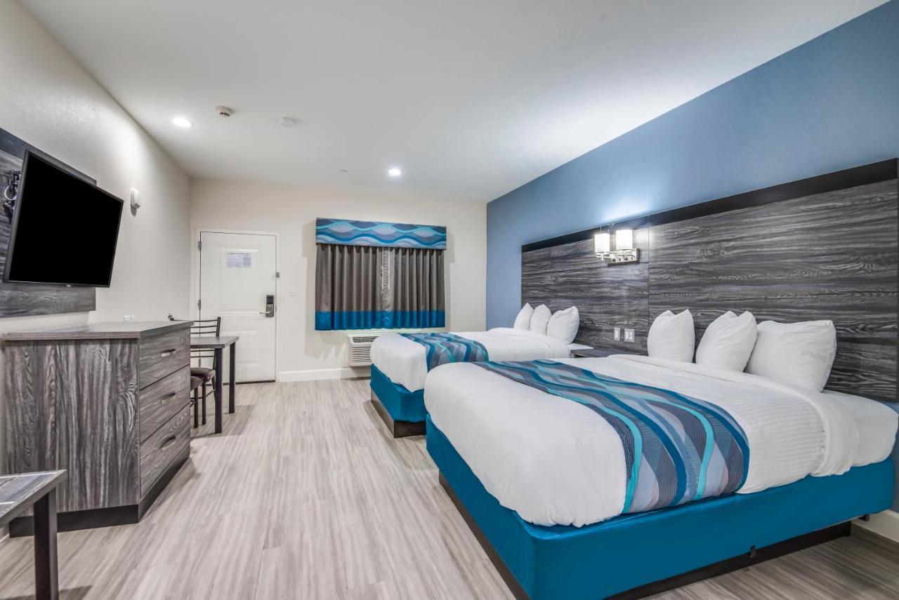 Barker Americas Best Value Inn & Suites Houston At Hwy 6 מראה חיצוני תמונה